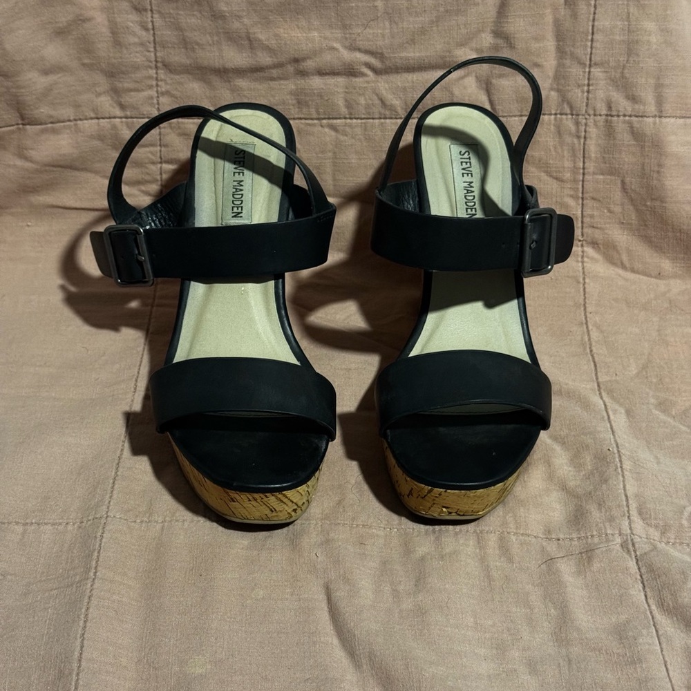Steve Madden Black Platform Sandals Size 10